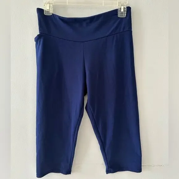 Stretch is Comfort Leggings Womens Medium Blue Capri Pocket High Rise Athleisure - Picture 1 of 8